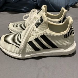 Adidas swift runs